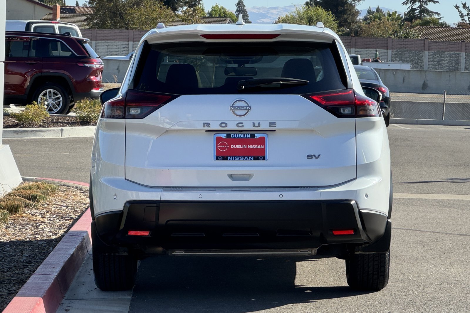 Certified 2024 Nissan Rogue SV w/ SV Premium Package FWD image 5
