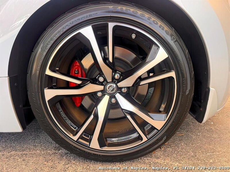 Used 2019 Nissan 370Z Touring Sport image 15
