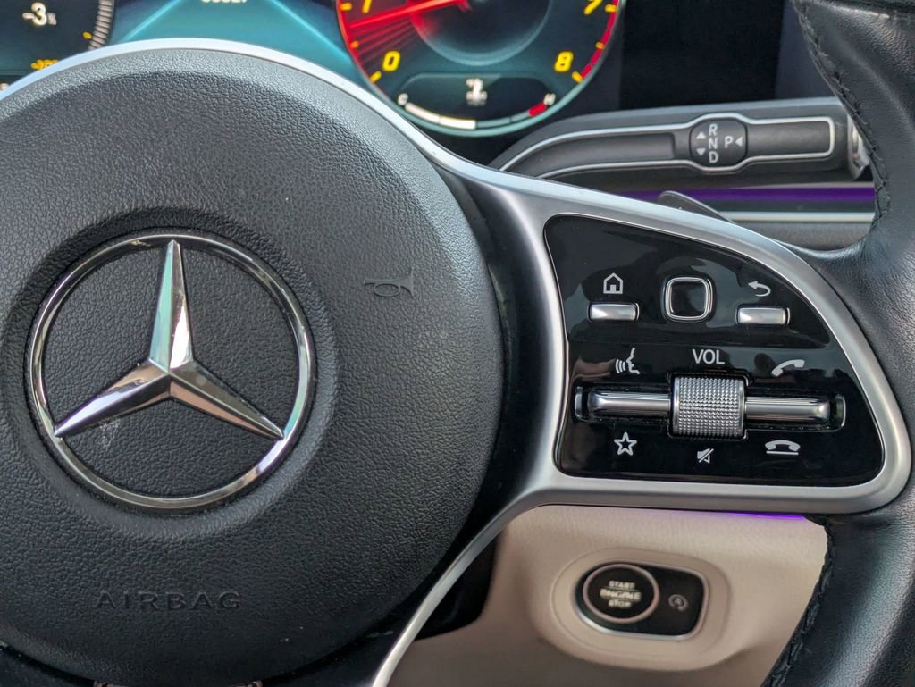 Used 2022 Mercedes-Benz GLE 350 w/ AMG Line Exterior image 17