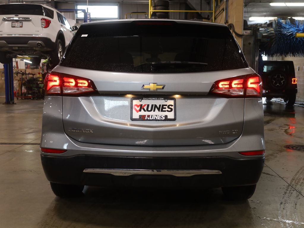 Used 2023 Chevrolet Equinox LT w/ Driver Convenience Package image 7