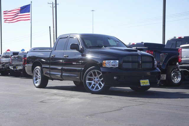Used 2005 Dodge Ram 1500 Truck 2WD Quad Cab image 2