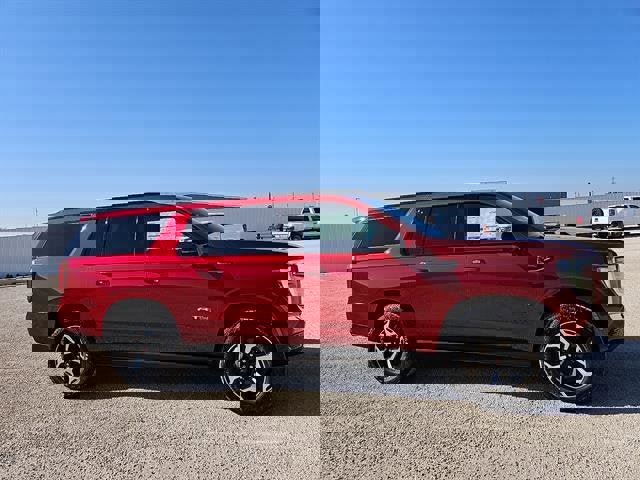 New 2026 GMC Yukon XL AT4 w/ AT4 Premium Plus Package image 6