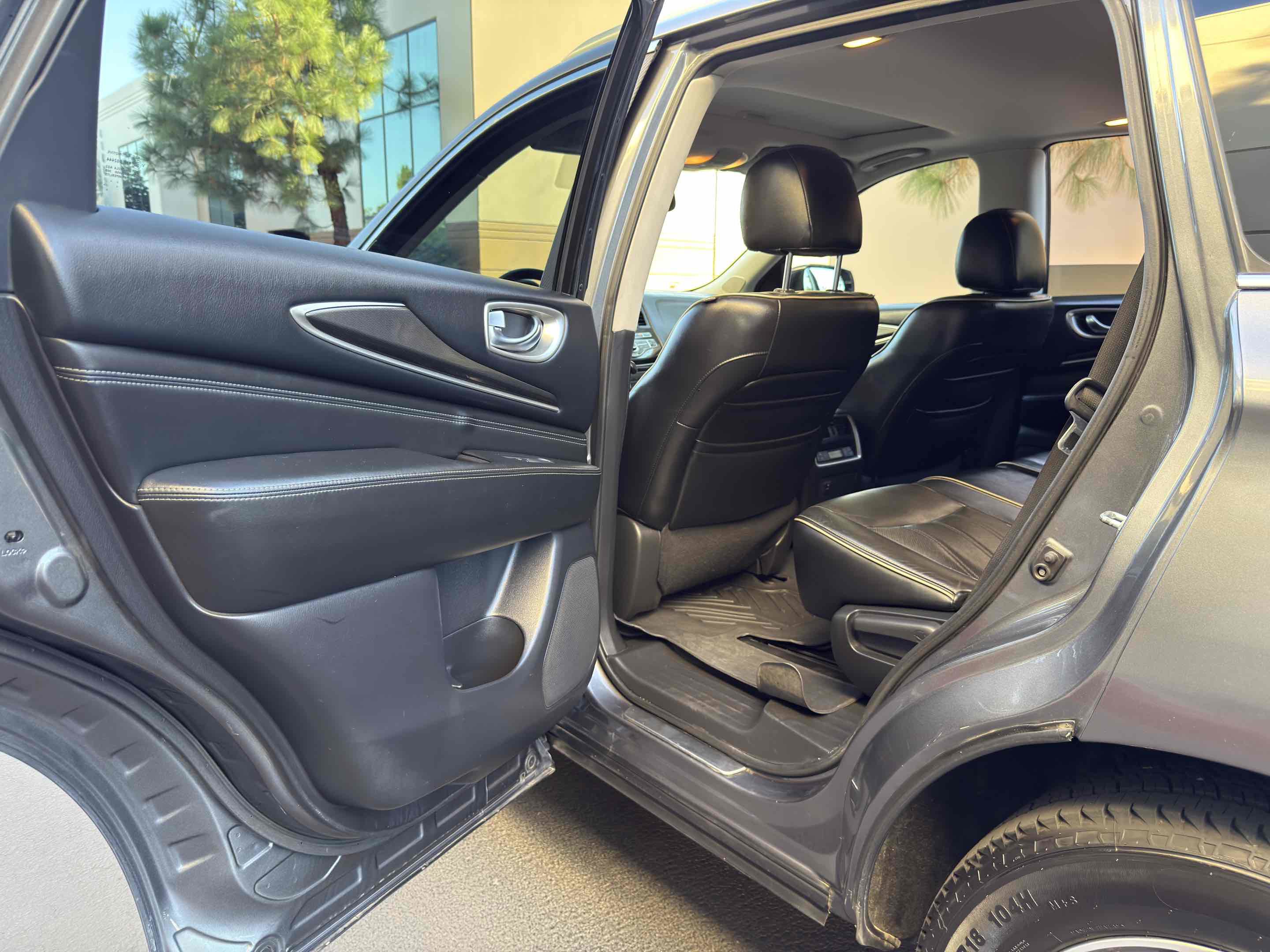 Used 2017 INFINITI QX60 FWD w/ Premium Plus Package image 73