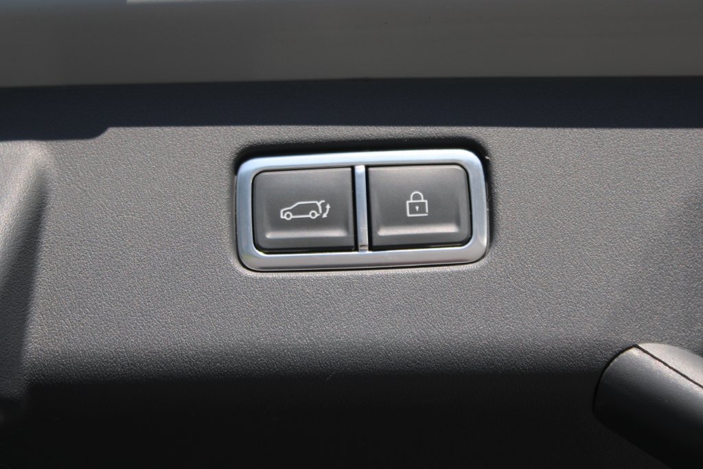 Used 2024 Kia EV9 Land AWD/4WD image 19