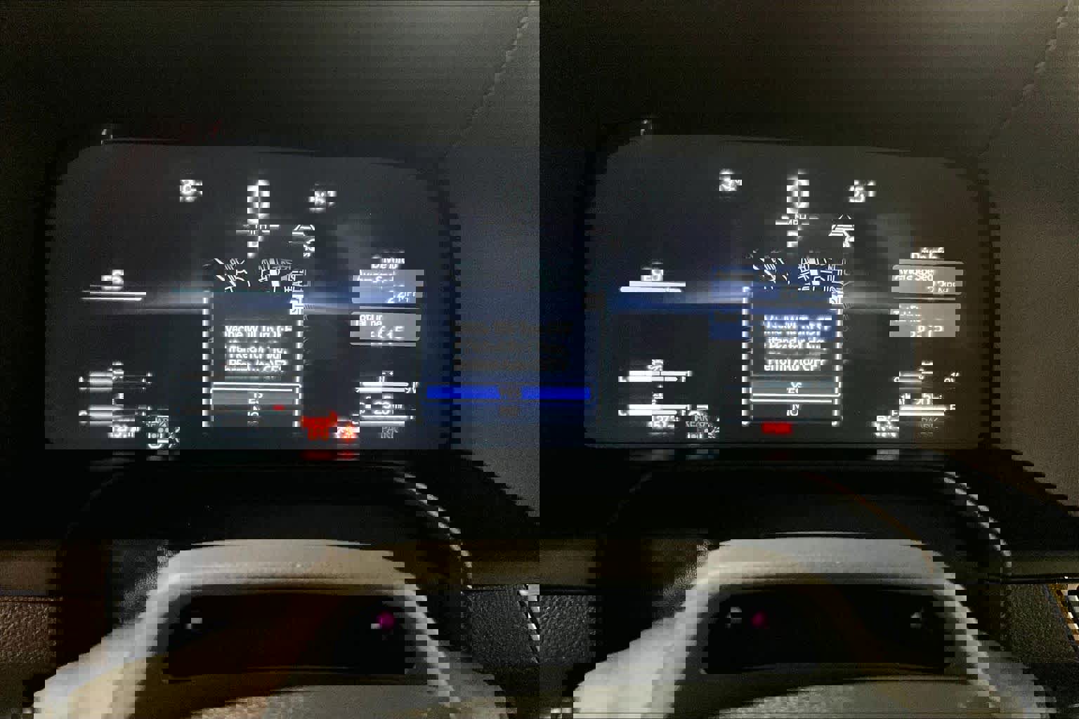 Used 2024 Lexus GX 550 w/ Accessory Package (Z1) image 25