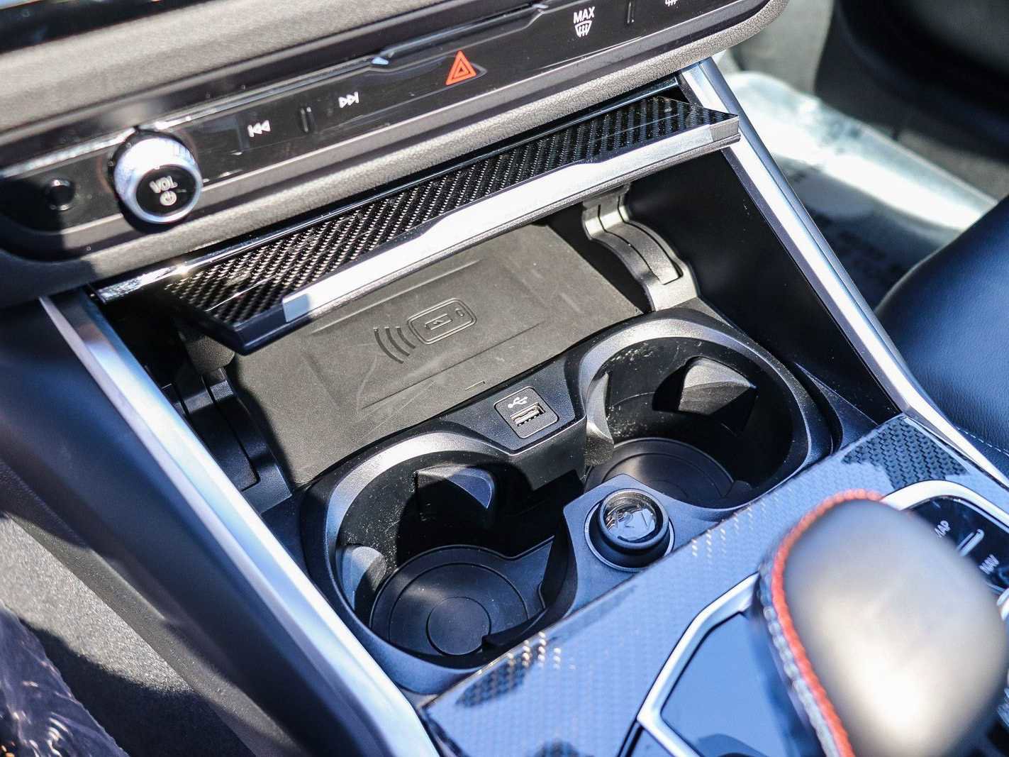 Used 2024 BMW M2 w/ Lighting Package RWD image 25