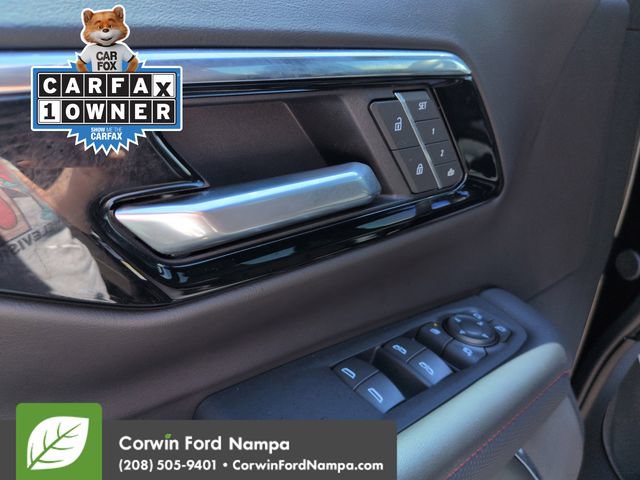 Used 2025 Chevrolet Tahoe RST w/ Comfort Package AWD/4WD image 11