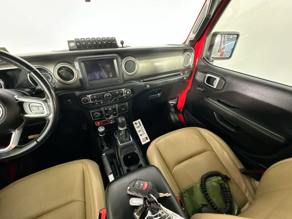 Used 2019 Jeep Wrangler Unlimited Rubicon AWD/4WD image 11