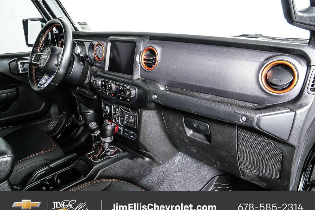 Used 2022 Jeep Gladiator Mojave w/ Trailer Tow Package image 23