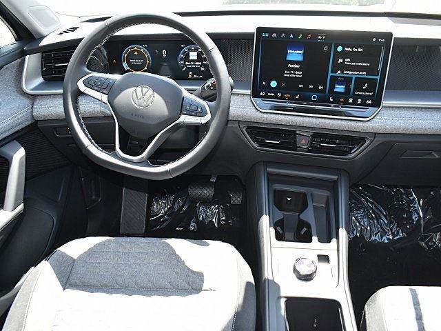 New 2025 Volkswagen Tiguan S image 9