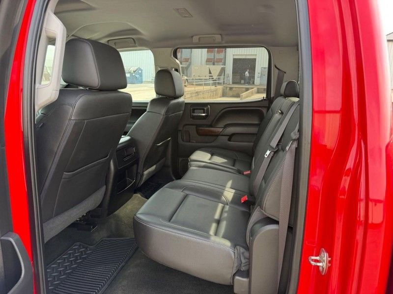 Used 2016 GMC Sierra 2500 SLT w/ Duramax Plus Package image 7