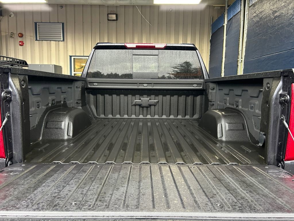 Used 2023 Chevrolet Silverado 1500 LTZ image 24