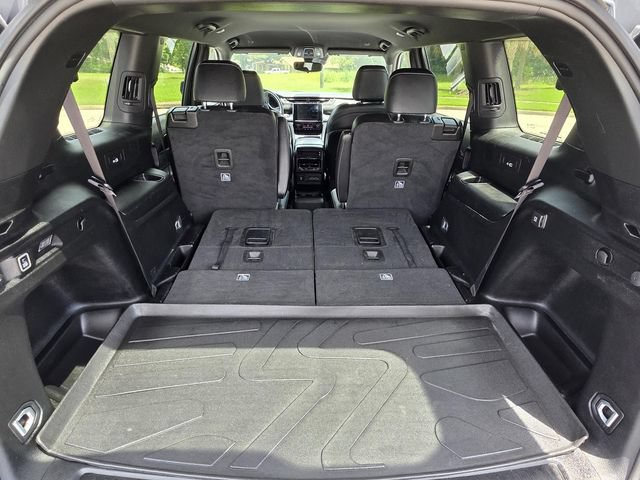 Used 2023 Jeep Grand Cherokee L Laredo AWD/4WD image 12