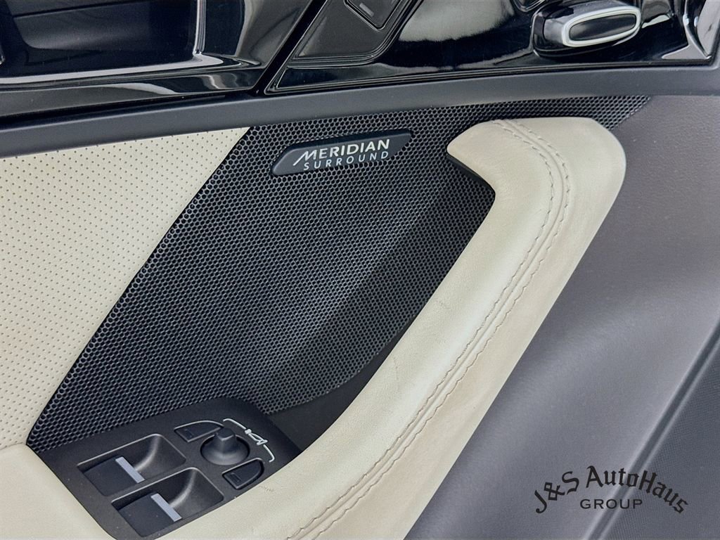 Used 2022 Jaguar F-TYPE Coupe image 25