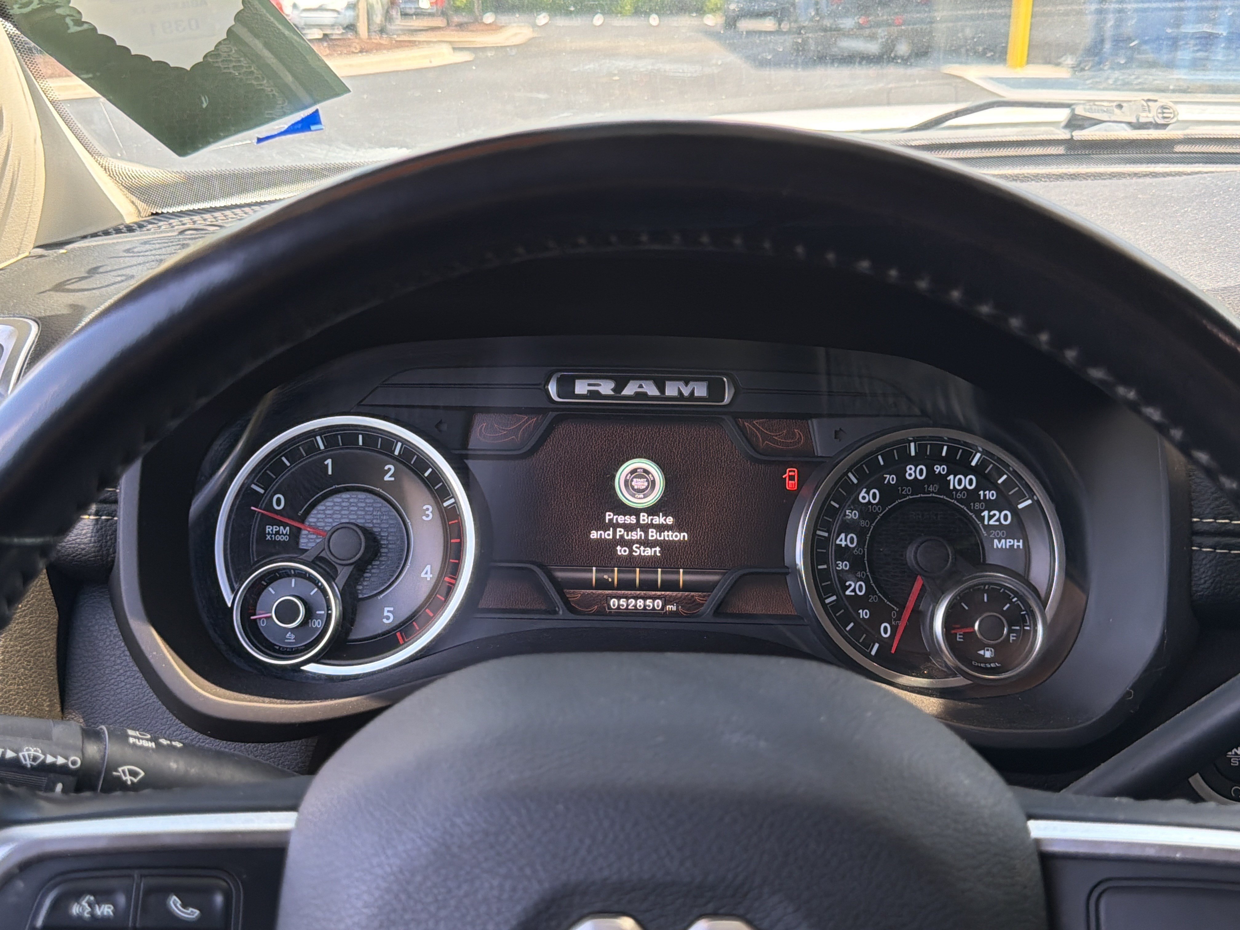 Used 2022 RAM 3500 Laramie AWD/4WD image 10