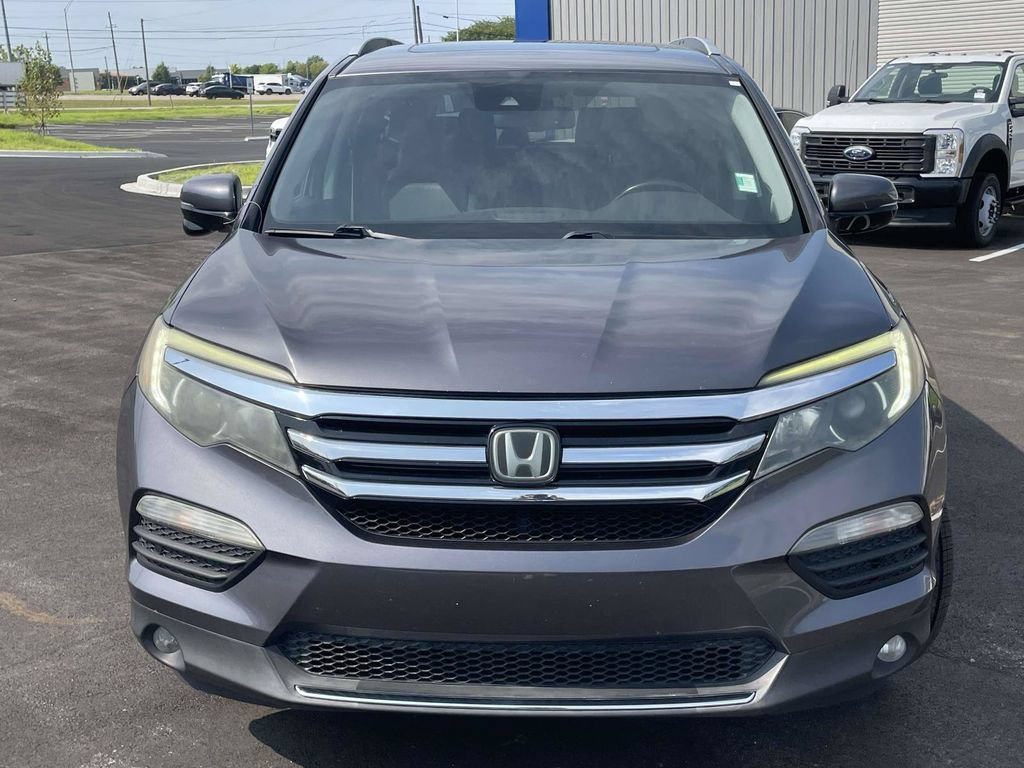 Used 2017 Honda Pilot Touring image 8