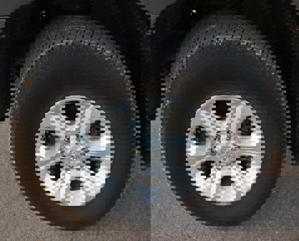 Used 2017 Toyota 4Runner SR5 image 16