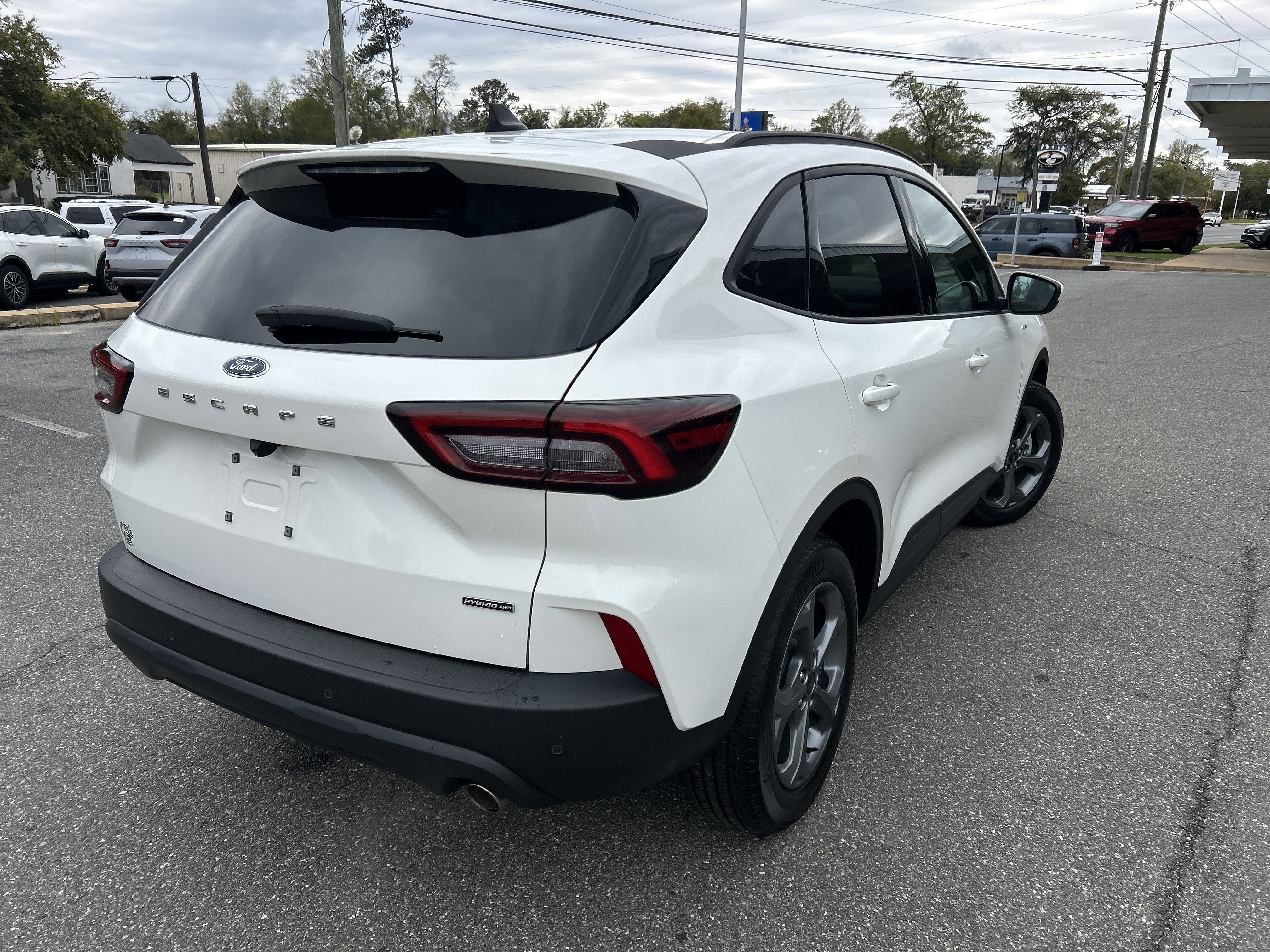 Certified 2025 Ford Escape ST-Line Elite w/ Tech Pack #1 image 7