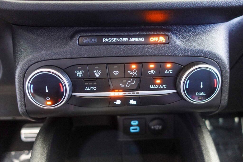 Used 2023 Ford Escape ST-Line image 21