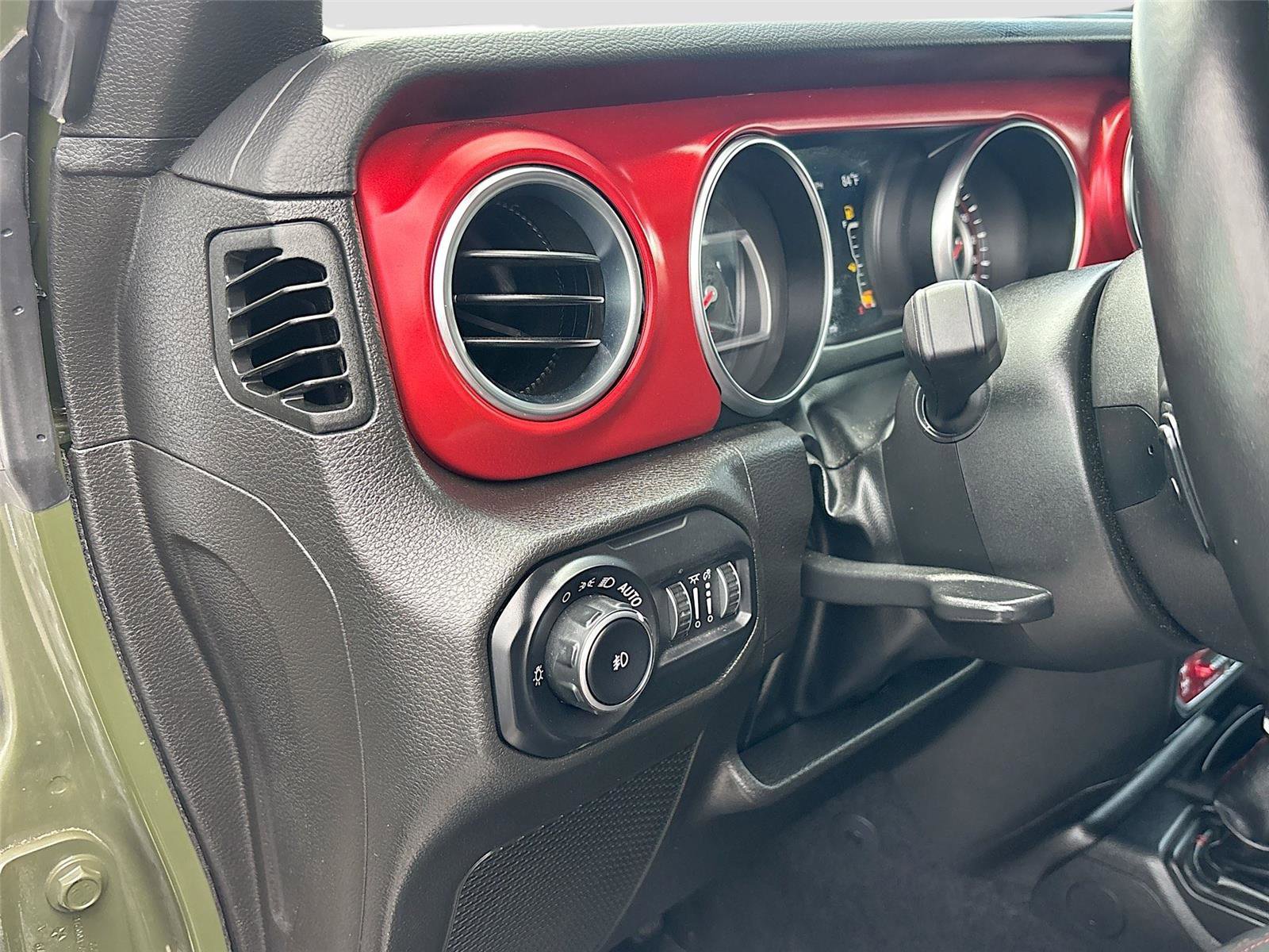 Used 2022 Jeep Wrangler Unlimited Rubicon w/ Steel Bumper Group image 11