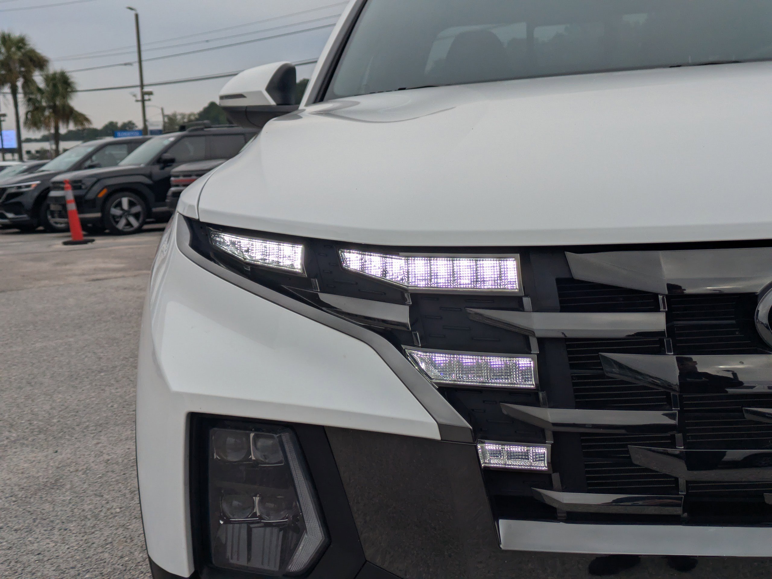 Certified 2023 Hyundai Santa Cruz Limited w/ Cargo Package image 10