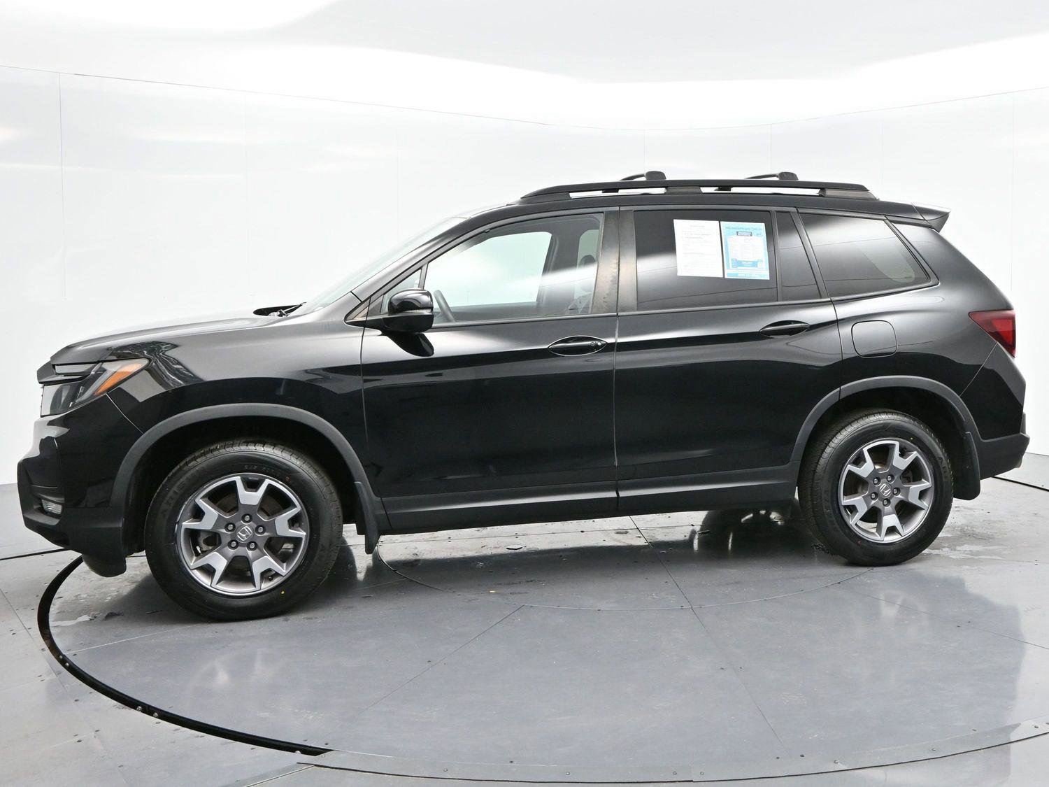 Used 2022 Honda Passport TrailSport image 4