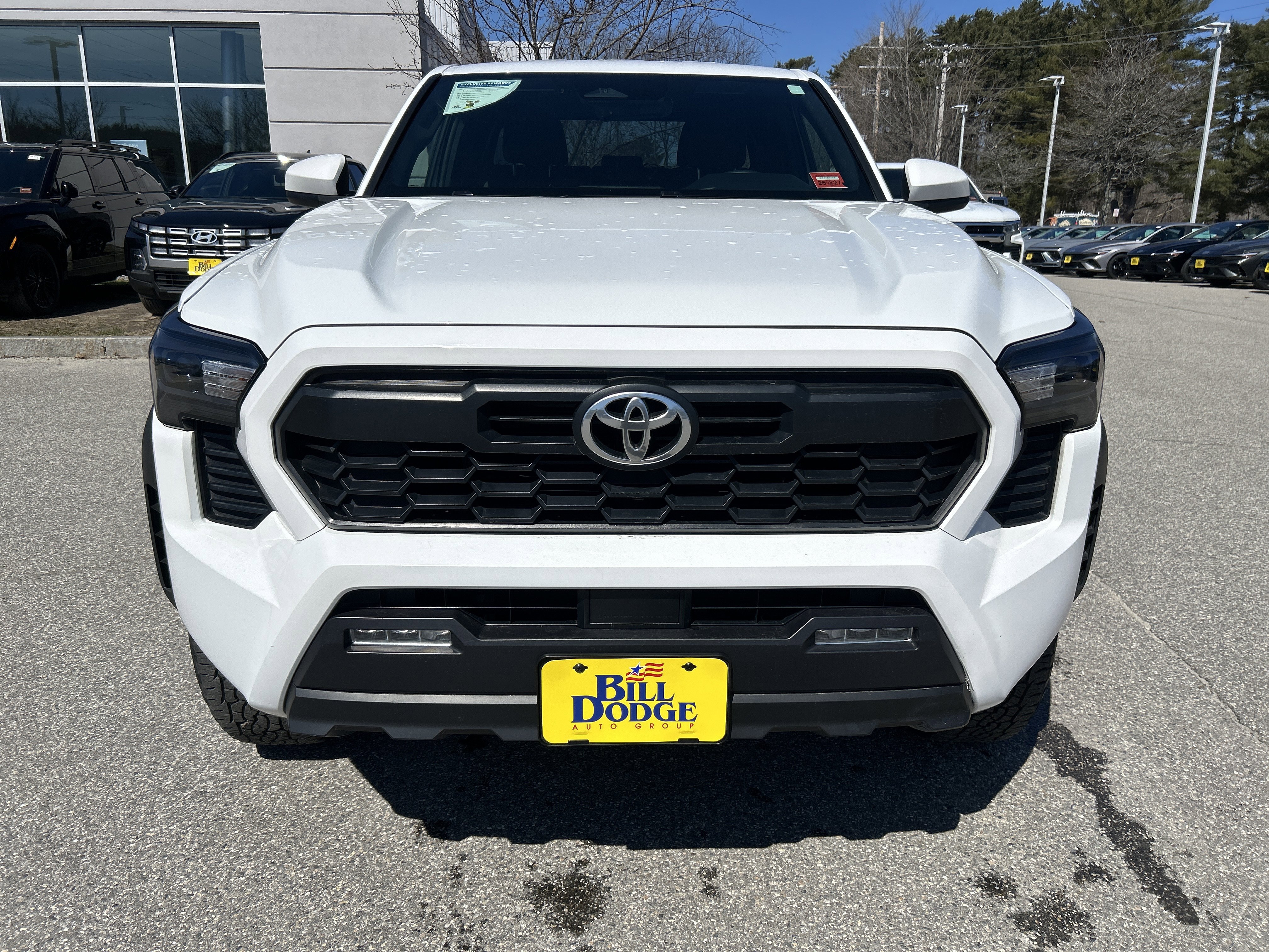 Used 2024 Toyota Tacoma TRD Off-Road AWD/4WD image 2