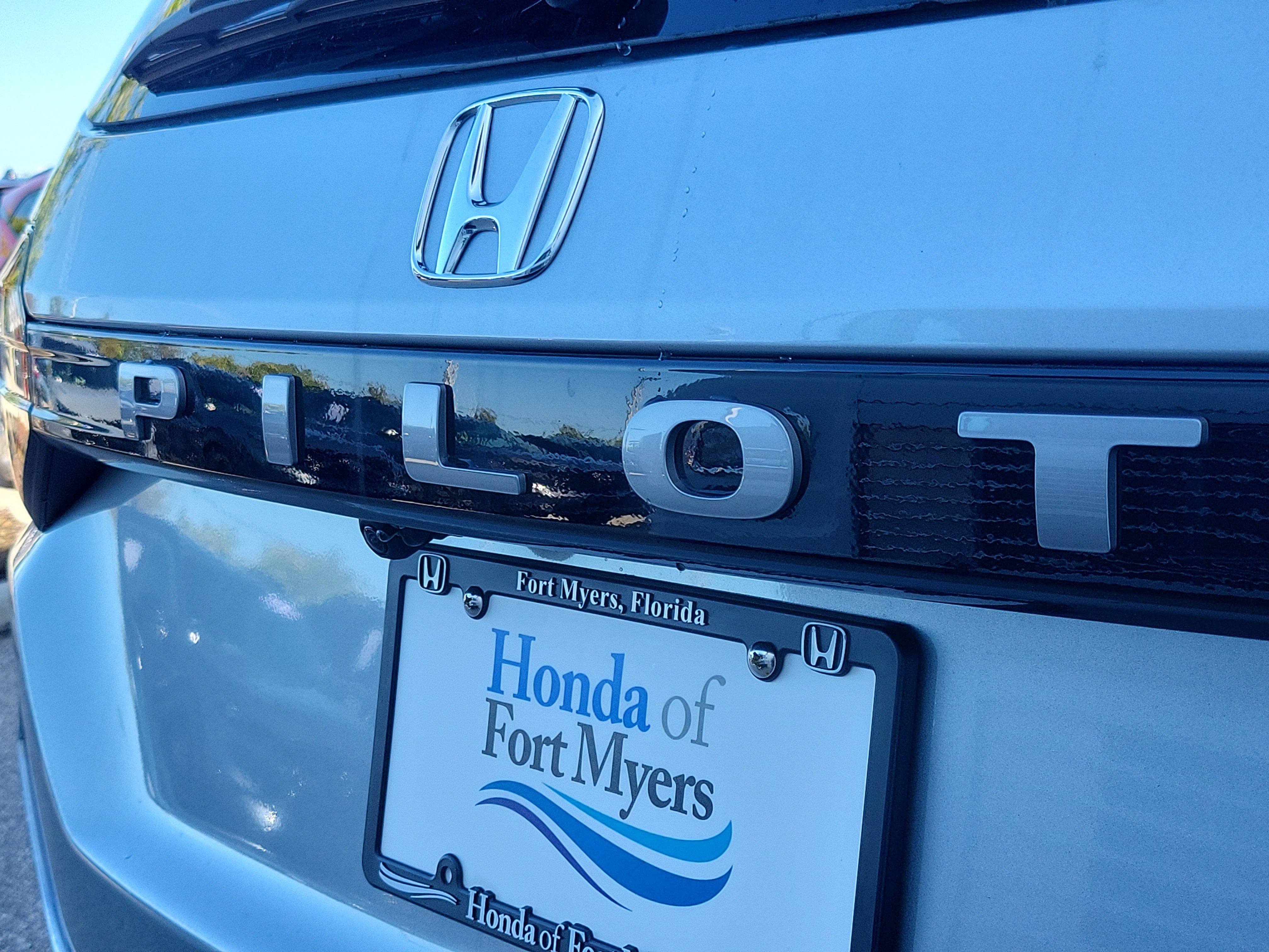 New 2026 Honda Pilot EX-L image 8