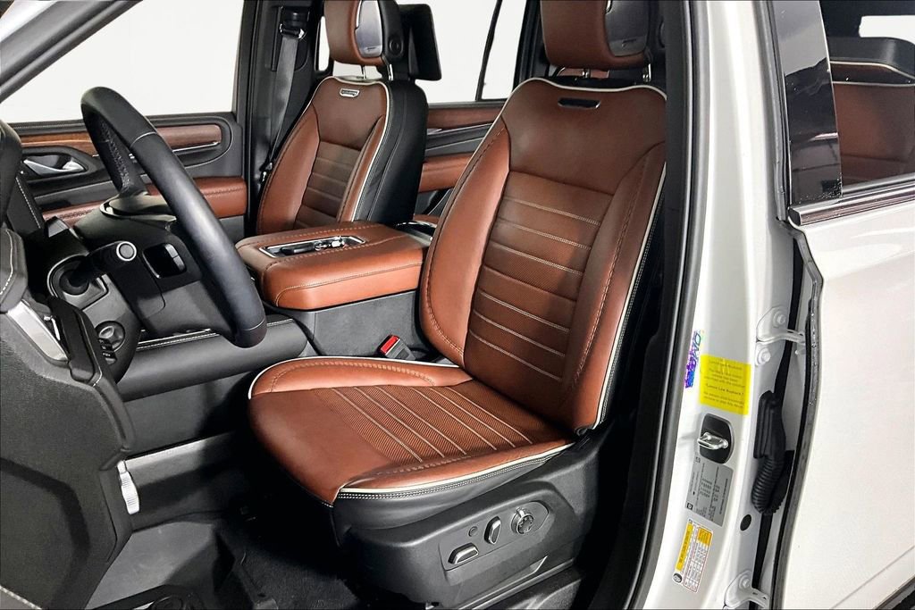 Used 2024 GMC Yukon XL Denali Ultimate image 21