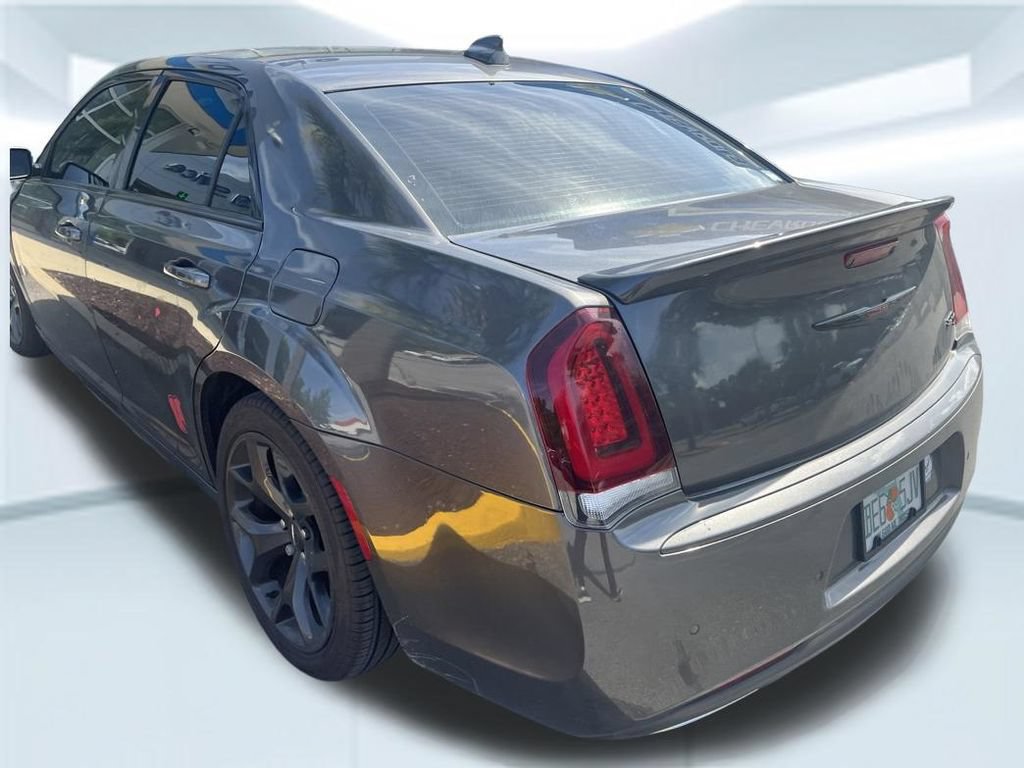 Used 2021 Chrysler 300 S w/ S Model Appearance Package RWD image 6