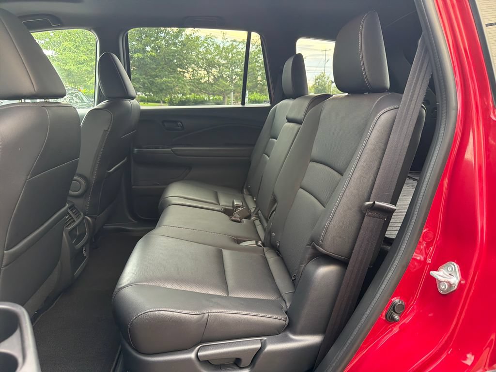 Used 2023 Honda Passport EX-L image 24