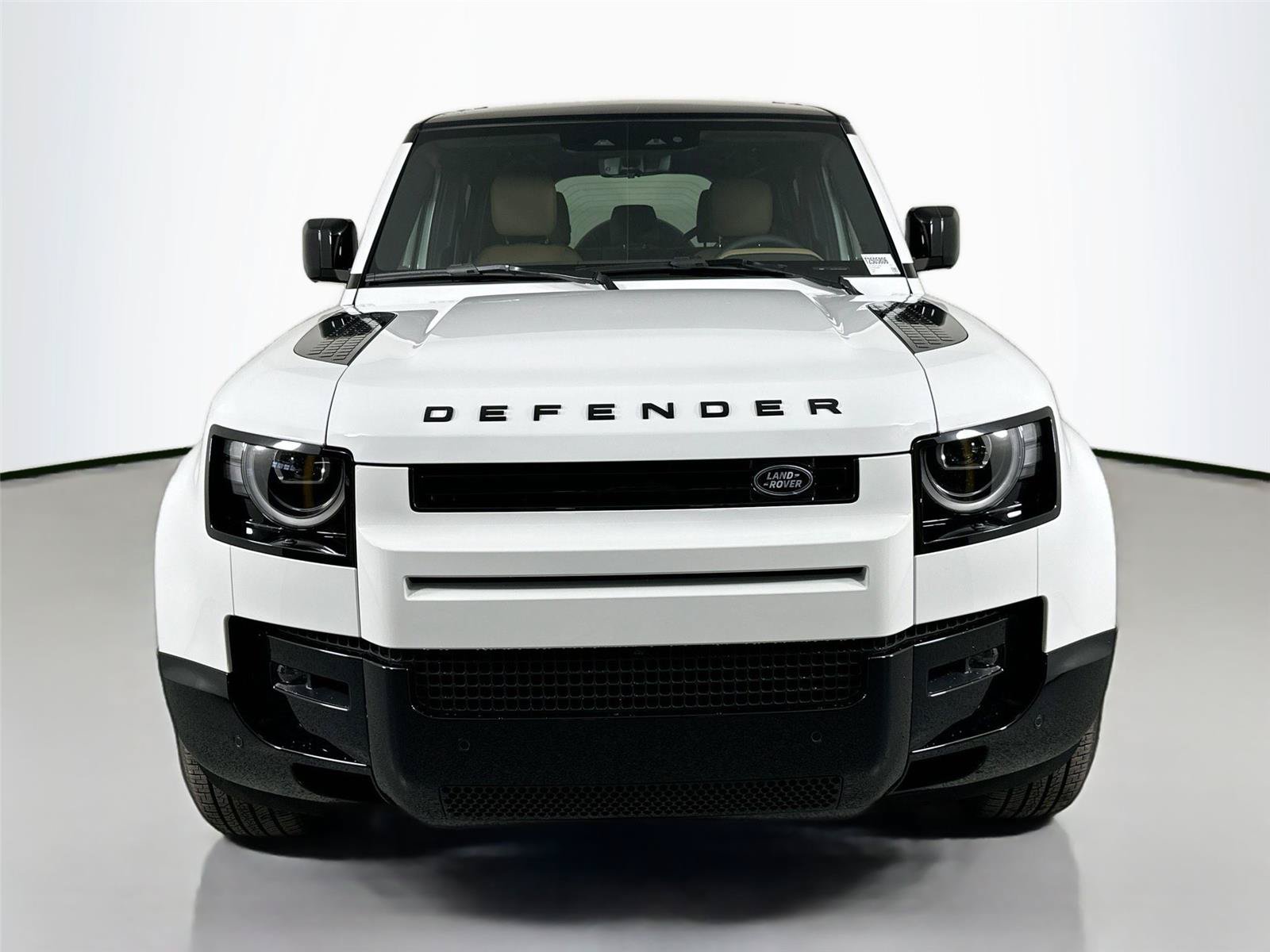 Used 2026 Land Rover Defender 110 X-Dynamic SE AWD/4WD image 2