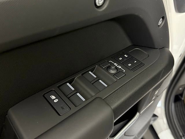 New 2026 Land Rover Defender 110 X image 27
