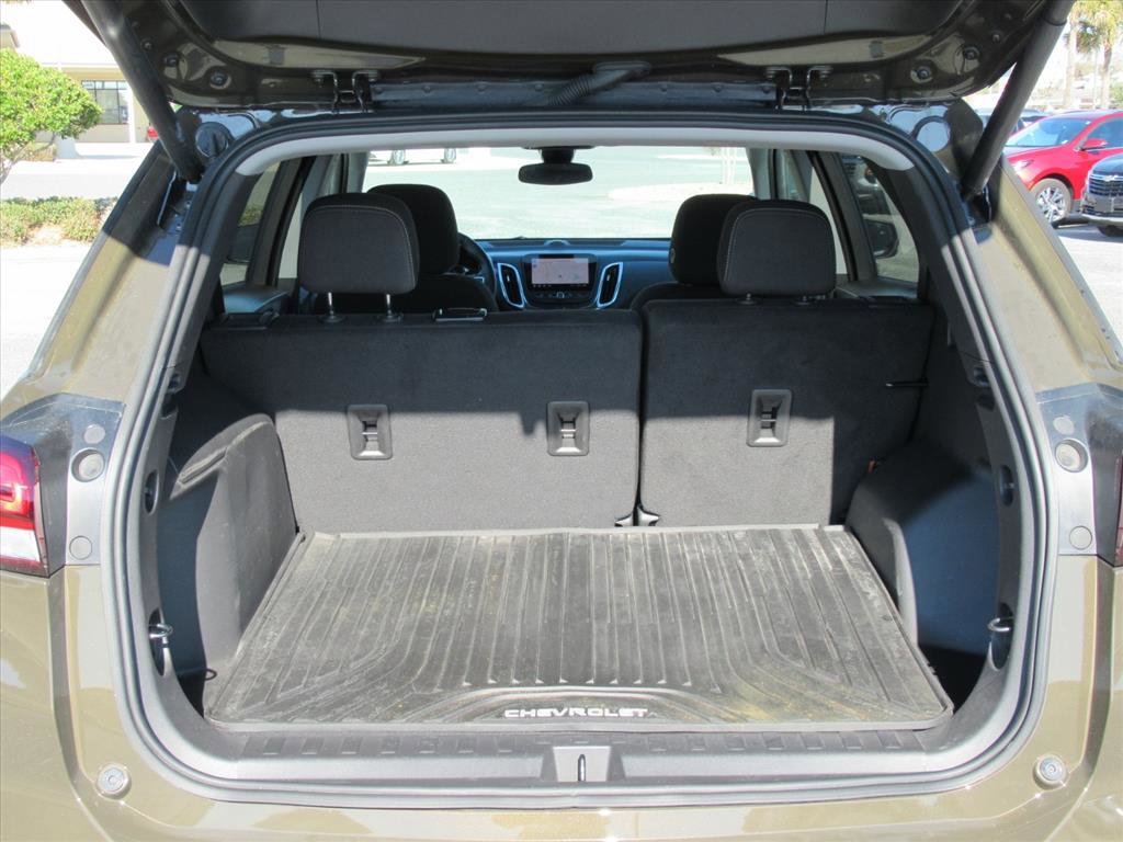 Used 2023 Chevrolet Equinox LT image 29
