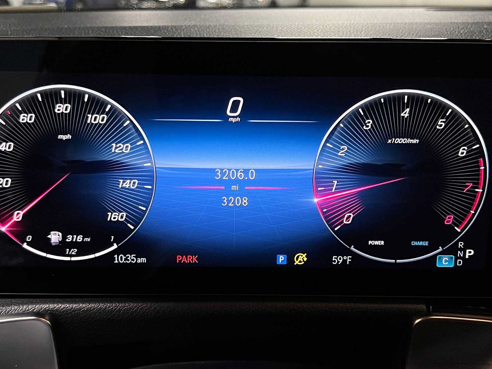 Used 2026 Mercedes-Benz GLB 250 4MATIC image 31