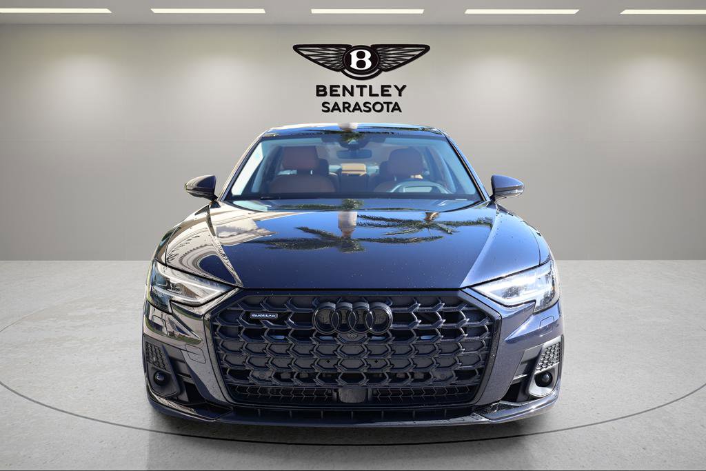 Used 2023 Audi A8 L 3.0T image 2