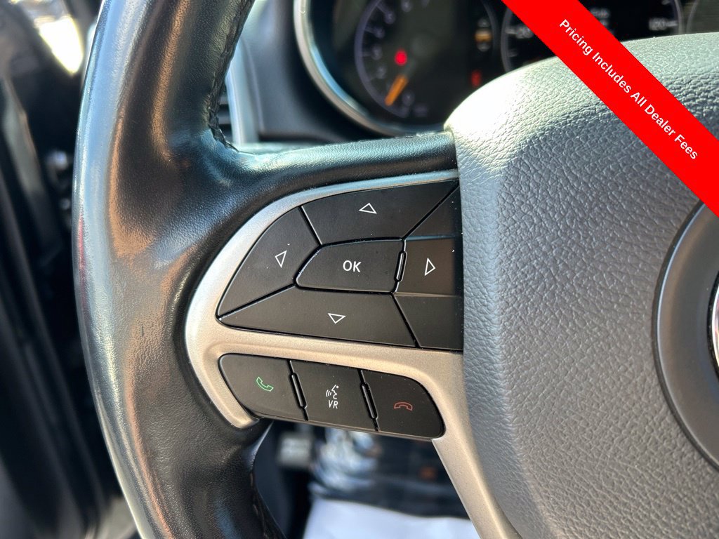 Used 2019 Jeep Grand Cherokee Altitude RWD image 7