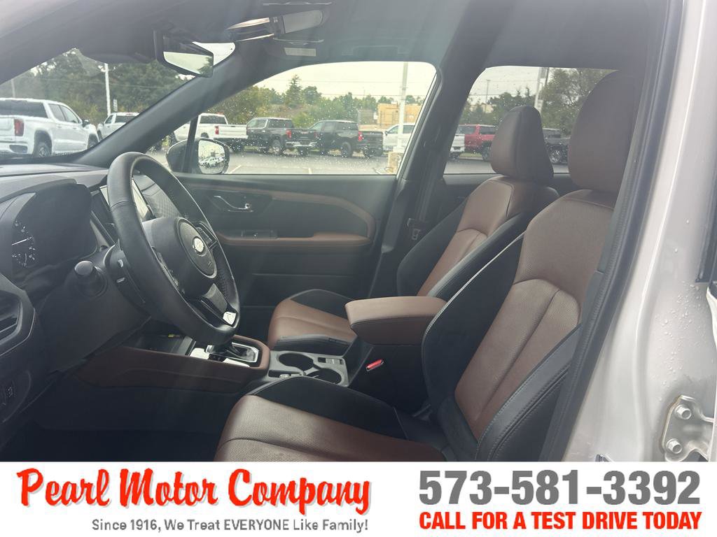 Used 2025 Subaru Forester Touring w/ Popular Package - Touring image 11