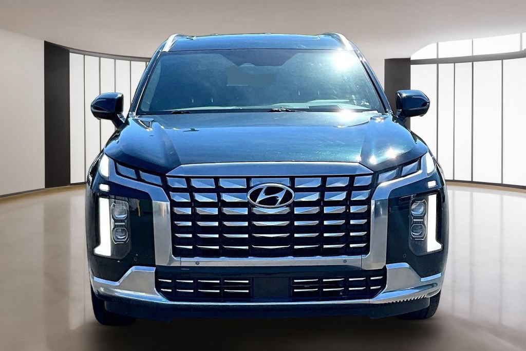 Used 2024 Hyundai Palisade Calligraphy AWD/4WD image 2