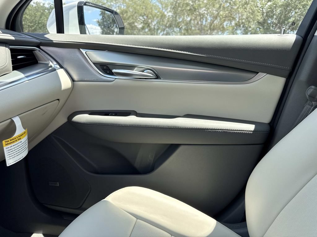 New 2026 Cadillac XT5 Premium Luxury w/ Driver Assist Package FWD image 21