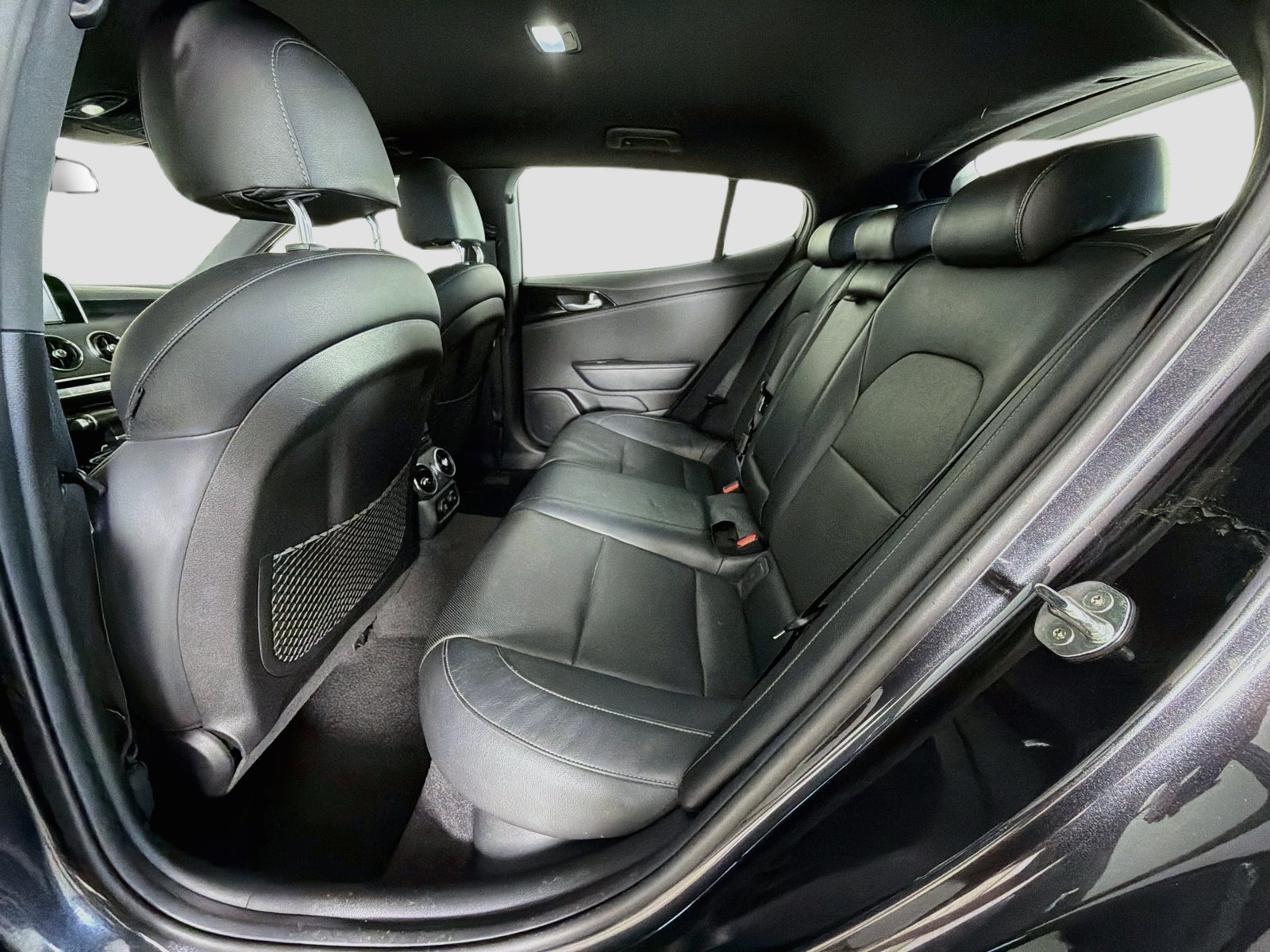 Used 2020 Kia Stinger GT-Line RWD image 22