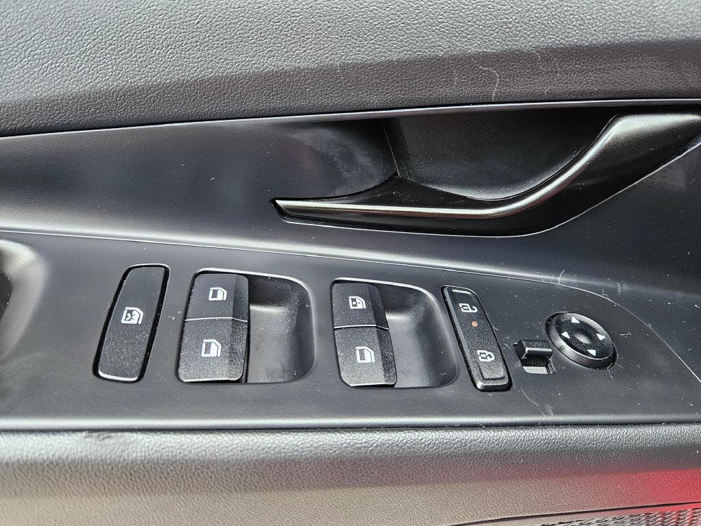 Used 2024 Hyundai Elantra N FWD image 20