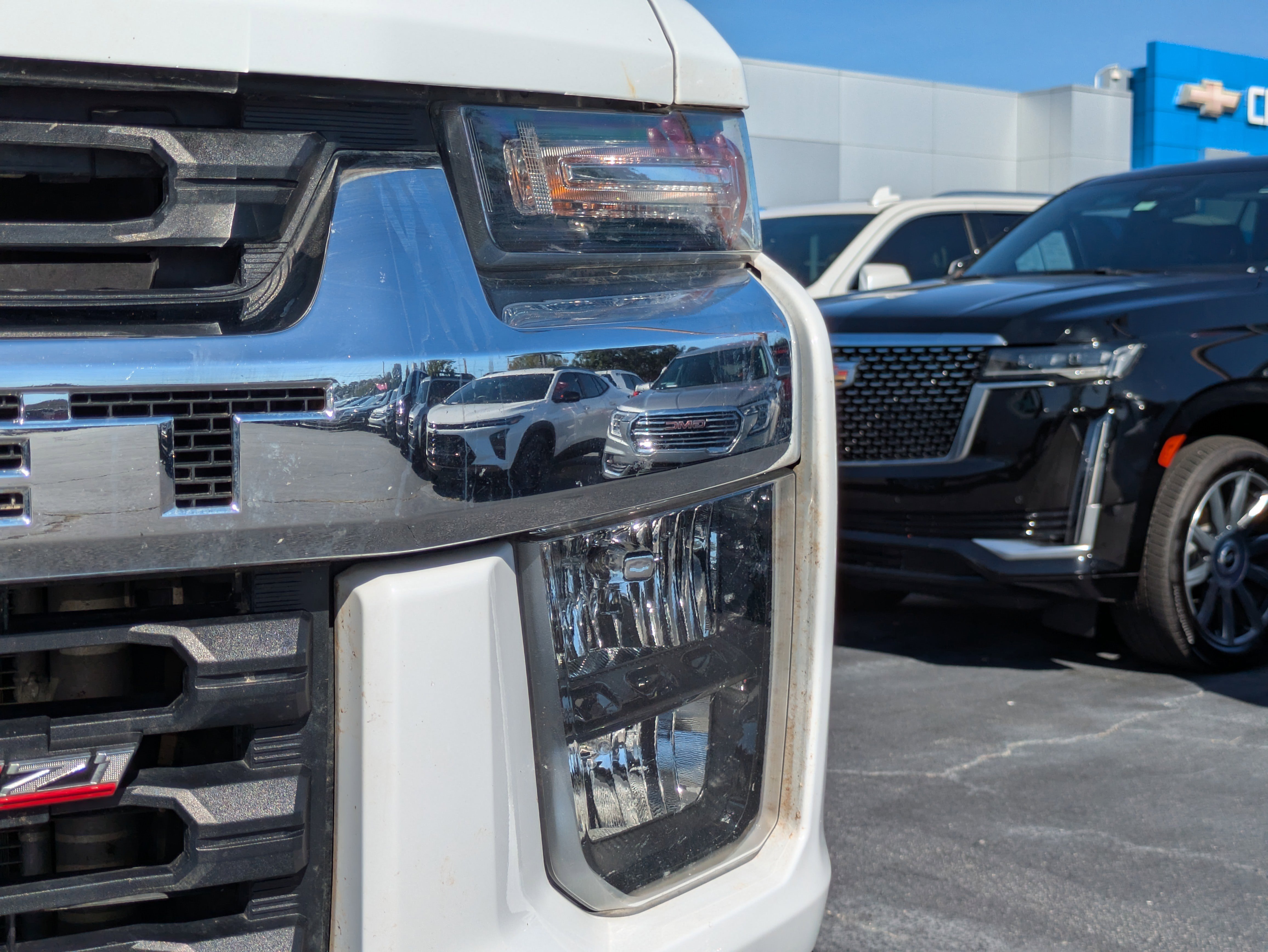 Used 2023 Chevrolet Silverado 2500 LT w/ Convenience Package image 30