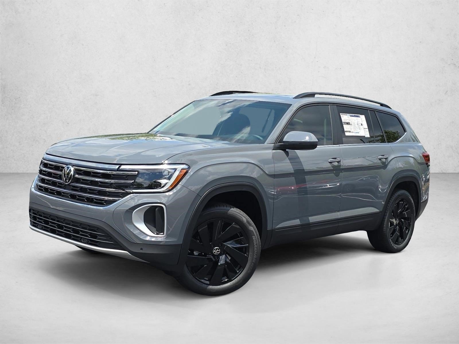 New 2026 Volkswagen Atlas SE FWD image 1