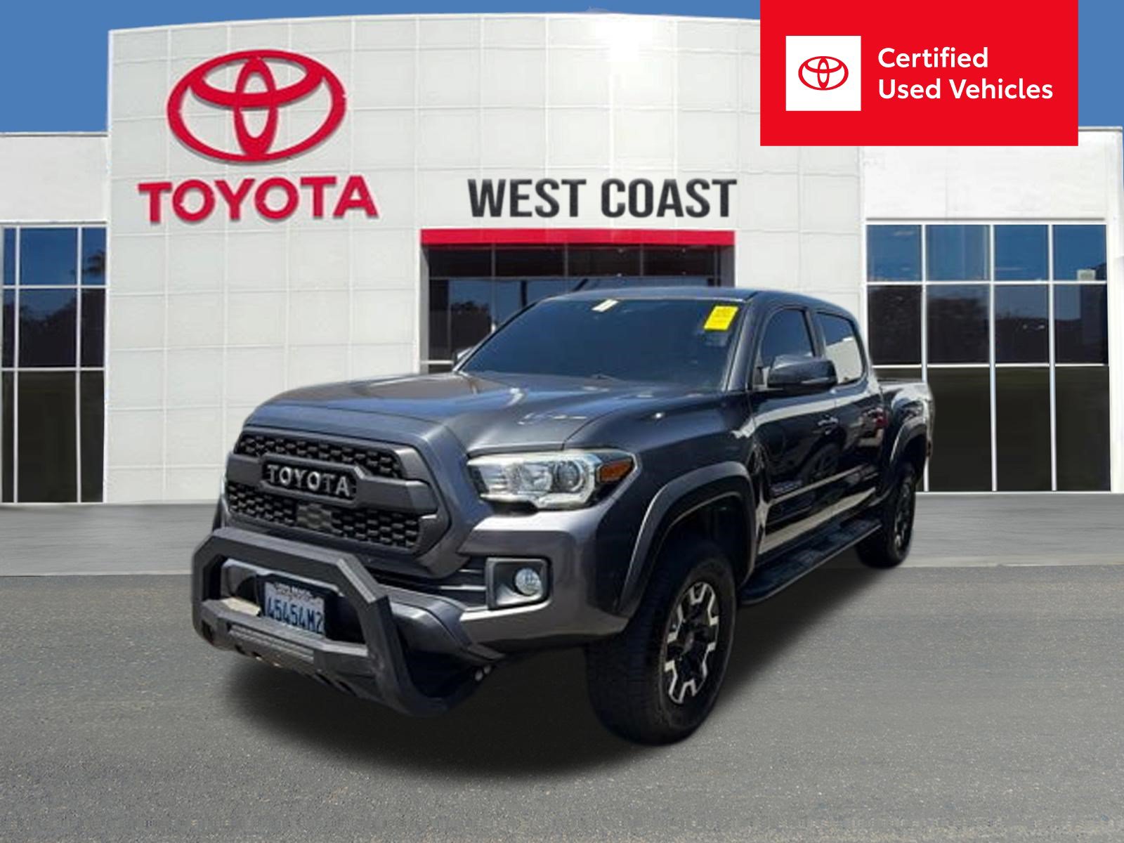 Certified 2018 Toyota Tacoma TRD Off-Road RWD image 1