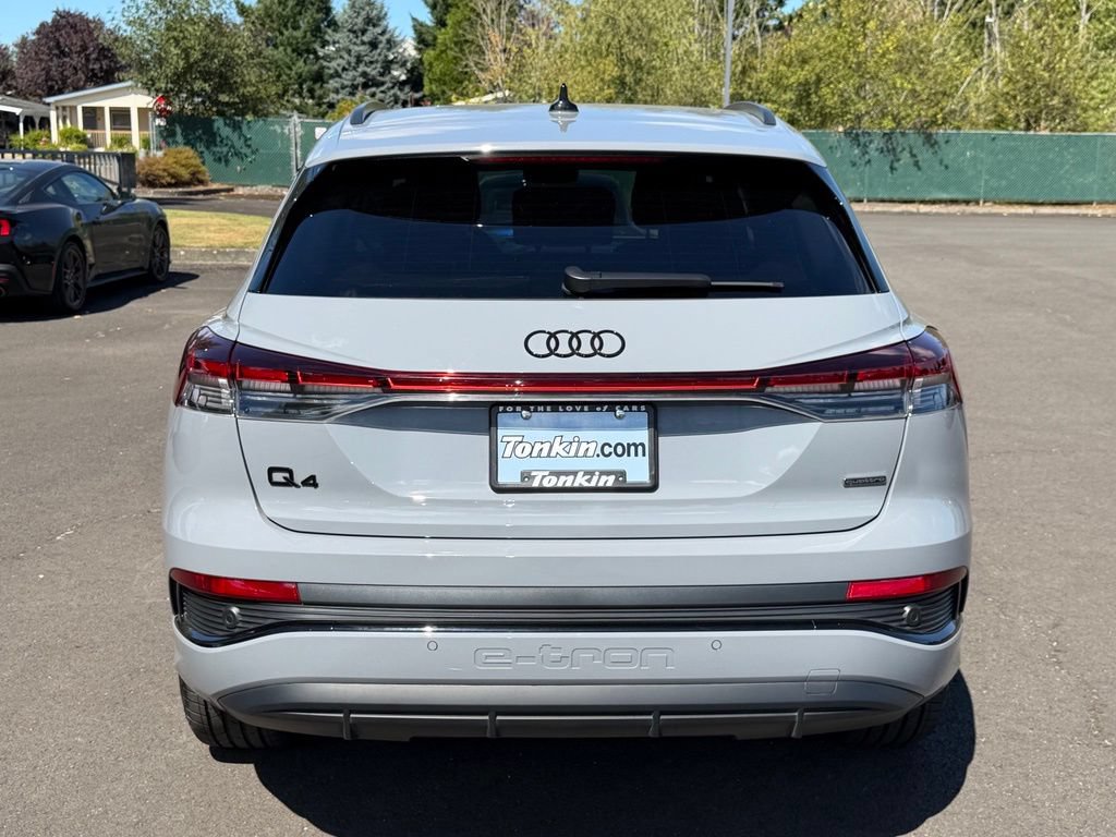 Used 2023 Audi Q4 e-tron Premium Plus w/ Premium Plus AWD/4WD image 7