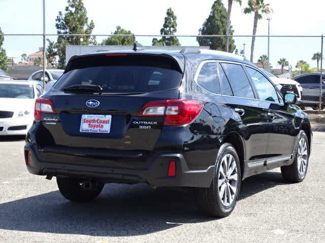 Used 2019 Subaru Outback 3.6R Touring w/ Popular Package #3A AWD/4WD image 12