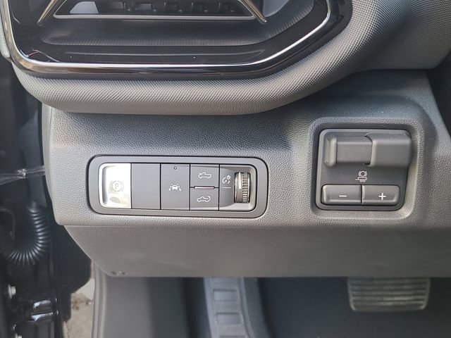 New 2026 Chevrolet Silverado EV Trail Boss w/ Plus Package image 21