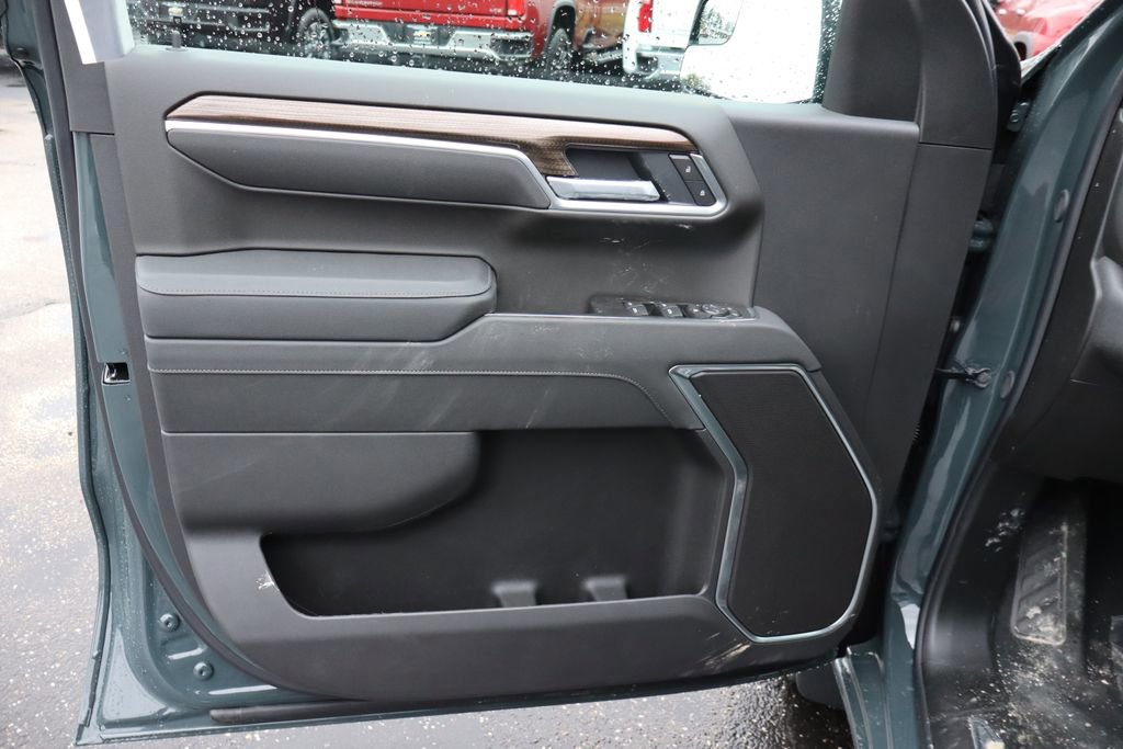 New 2026 Chevrolet Silverado 1500 LT w/ All Star Edition Plus image 4