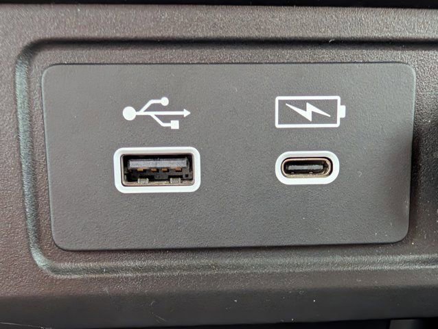 Used 2023 Honda Pilot LX image 18